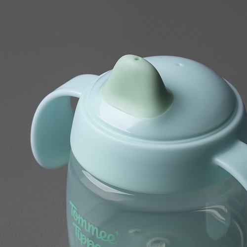 Tommee Tippee Неразливаща се чаша с мек накрайник и дръжки 150 мл - Синя, 4м+
