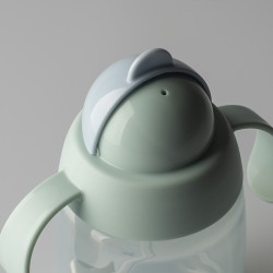 Tommee Tippee Неразливаща се чаша с мека сламка и дръжки 240 мл - зелена