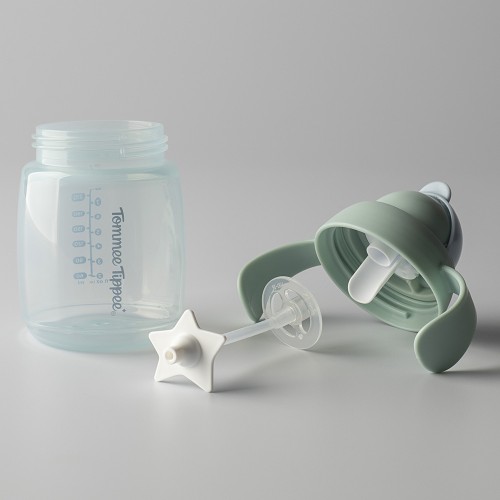 Tommee Tippee Неразливаща се чаша с мека сламка и дръжки 240 мл - зелена