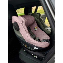 BeSafe протектор за столче за кола Beyond – Pink Clover