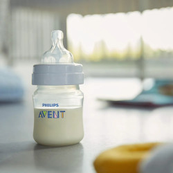Philips AVENT Комплект от 2 бр. шишета за хранене Anti-Colic 125 мл, 0м+
