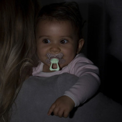 Difrax Pacifier Dental  ортодонтична залъгалка 12+ м - Glow in the Dark