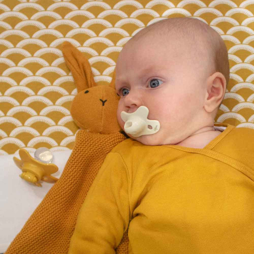 Difrax The Pure Newborn Dental Pacifier ортодонтична залъгалка за новородено 0-2 м - Popcorn