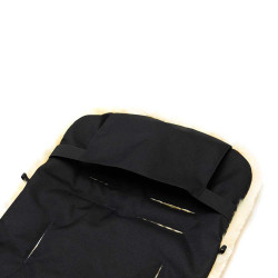 Зимно чувалче за детска колчика с овча кожа Fillikid Bernina - Black