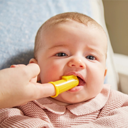 Matchstick Monkey Силиконов напръстник с четка за зъби BioCote® - Yellow & Beige