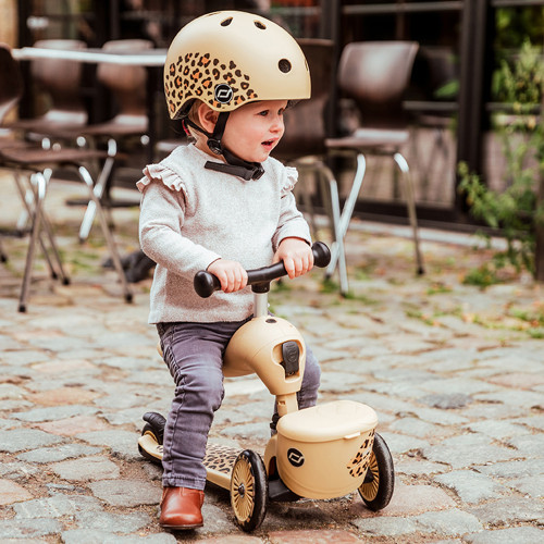 Scoot and Ride Lifestyle Детска тротинетка с багажник - Leopard