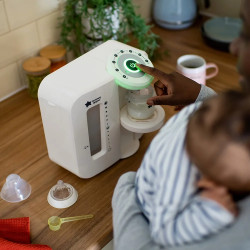 Tommee Tippee Електрически уред за приготвяне на адаптирано мляко Perfect Prep