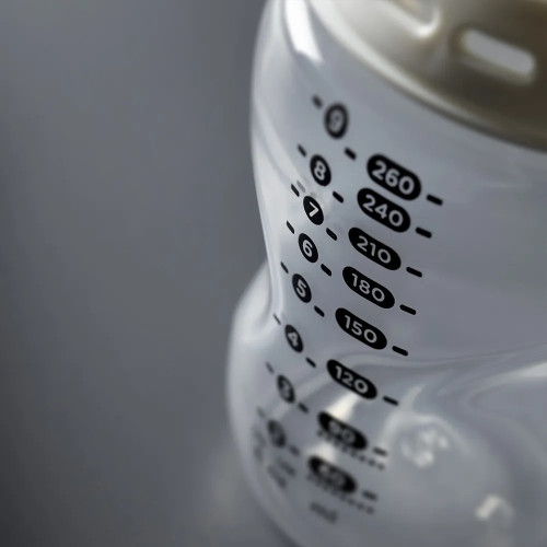 Tommee Tippee Комплект шишета за хранене Natural Start самостерилизиращи 2бр. х 260 мл, 0м+