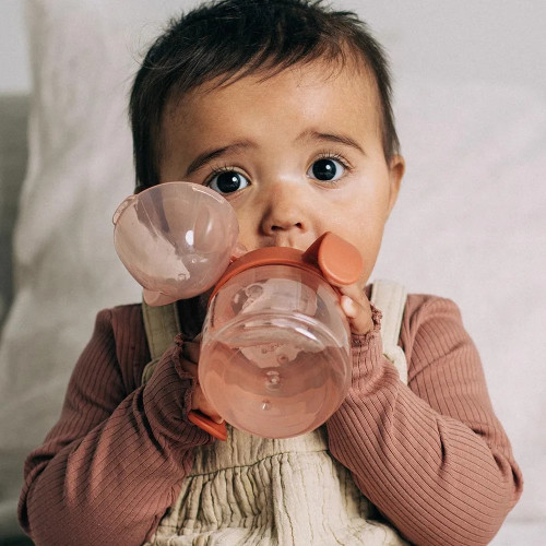 Tommee Tippee Неразливаща се чаша с мек накрайник и дръжки SoftSpout 150 мл, оранжева/лисиче, 4м+