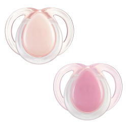 Tommee Tippee Ортодонтични залъгалки Night Time, 2 броя, розови, 0-6м