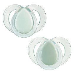 Tommee Tippee Ортодонтични залъгалки Night Time, 2 броя, в бяло и зелено, 6-18м
