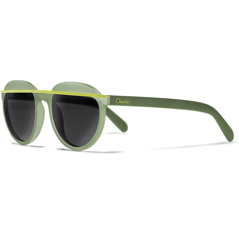https://www.roshko.bg/media/catalog/product/cache/1/image/9df78eab33525d08d6e5fb8d27136e95/0/0/Chicco детски слънчеви очила 5 г+ за момче.webp