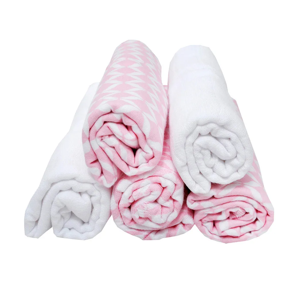 https://www.roshko.bg/media/catalog/product/cache/1/image/9df78eab33525d08d6e5fb8d27136e95/0/1/Motherhood Памучни пелени за многократна употреба Pink-Classics (70x80 см)  5 бр.webp