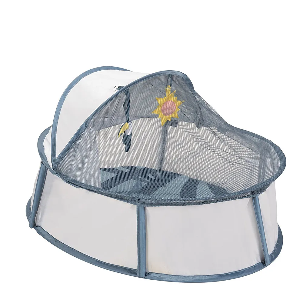 https://www.roshko.bg/media/catalog/product/cache/1/image/9df78eab33525d08d6e5fb8d27136e95/0/3/Babymoov Малка сгъваема кошарка с UV фактор 50+ Babyni Tropical.webp