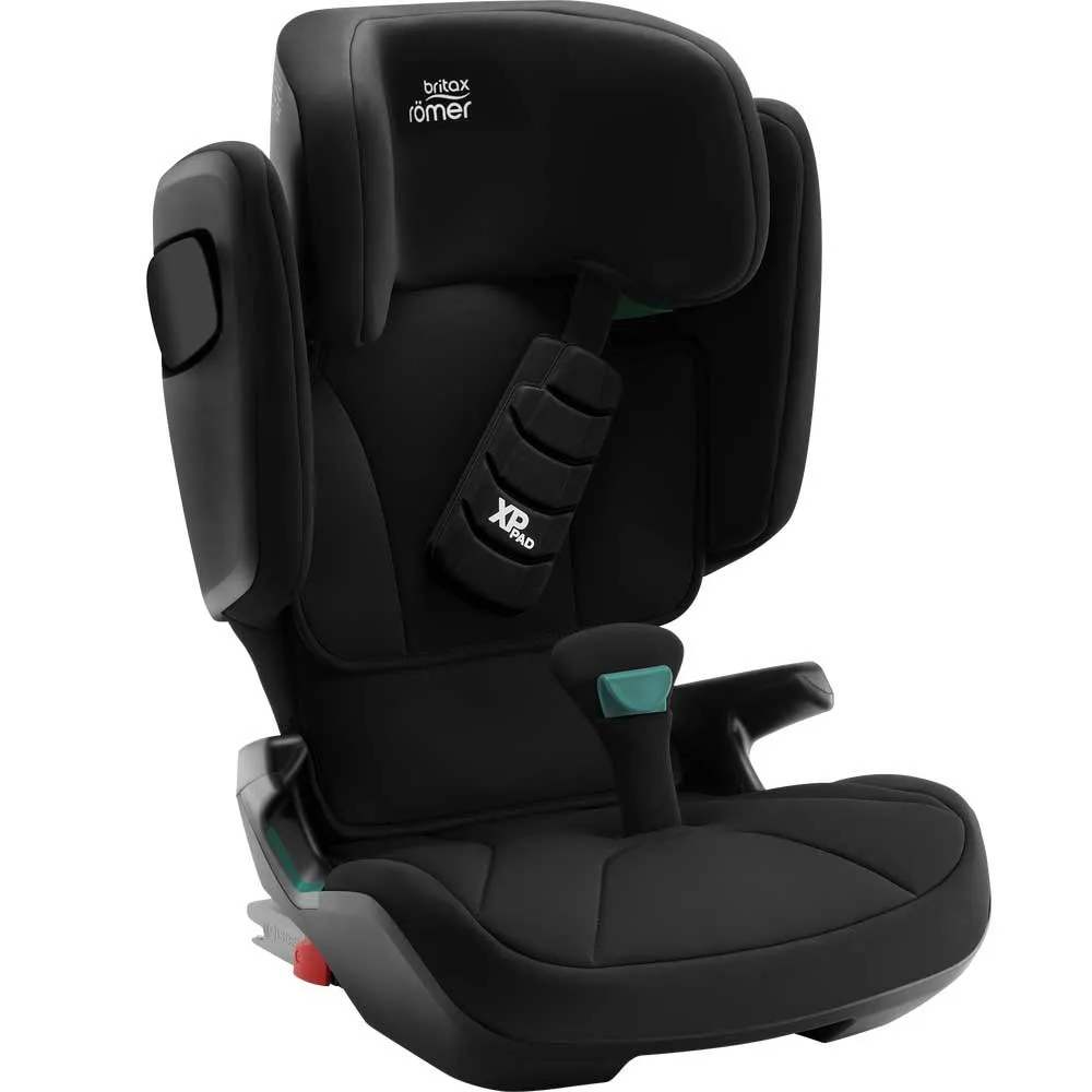 https://www.roshko.bg/media/catalog/product/cache/1/image/9df78eab33525d08d6e5fb8d27136e95/0/3/Britax Kidfix i-Size столче за кола 15-36 кг - Cosmos Black 3.webp
