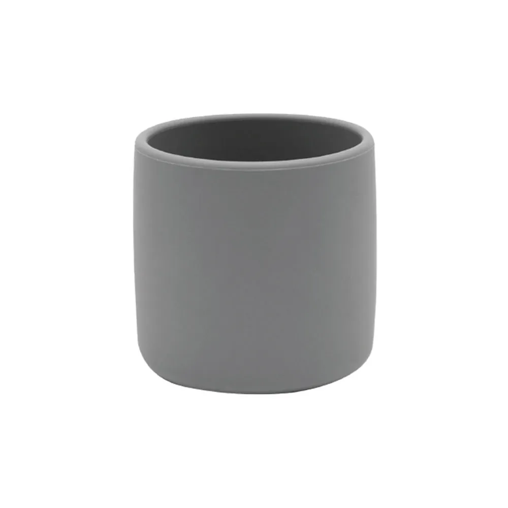 https://www.roshko.bg/media/catalog/product/cache/1/image/9df78eab33525d08d6e5fb8d27136e95/0/4/Minikoioi Mini Cup силиконова чаша - Grey.webp