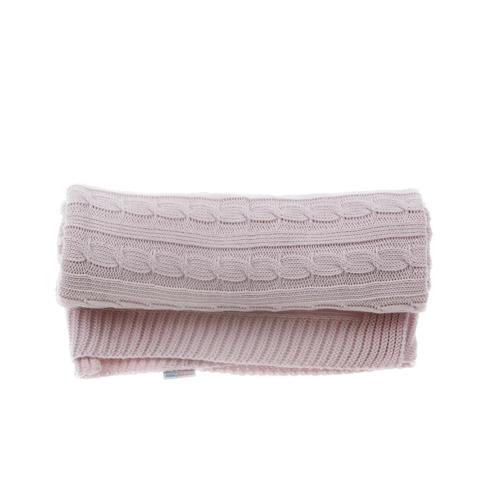 https://www.roshko.bg/media/catalog/product/cache/1/image/9df78eab33525d08d6e5fb8d27136e95/0/4/Motherhood Плетено памучно одеяло 75 x 100 см Pink.webp