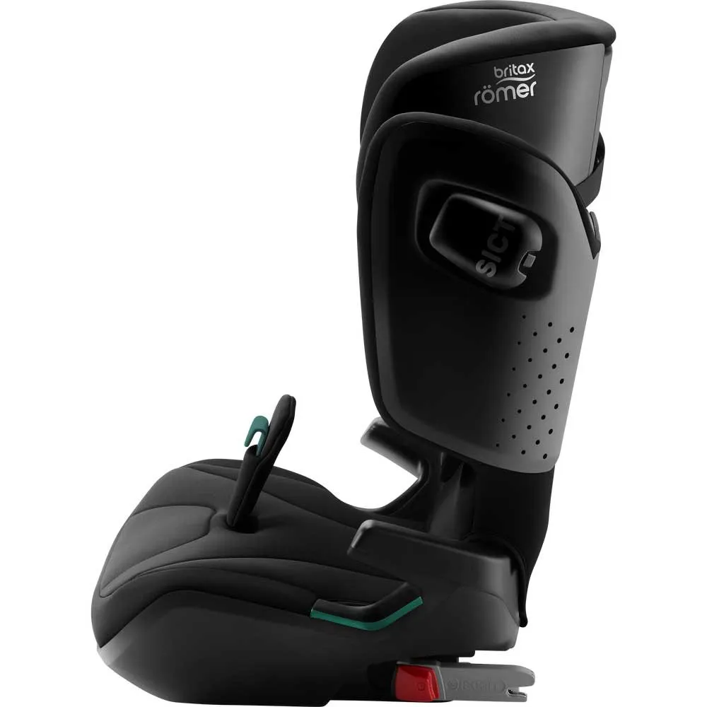 https://www.roshko.bg/media/catalog/product/cache/1/image/9df78eab33525d08d6e5fb8d27136e95/0/5/Britax Kidfix i-Size столче за кола 15-36 кг - Cosmos Black 5.webp