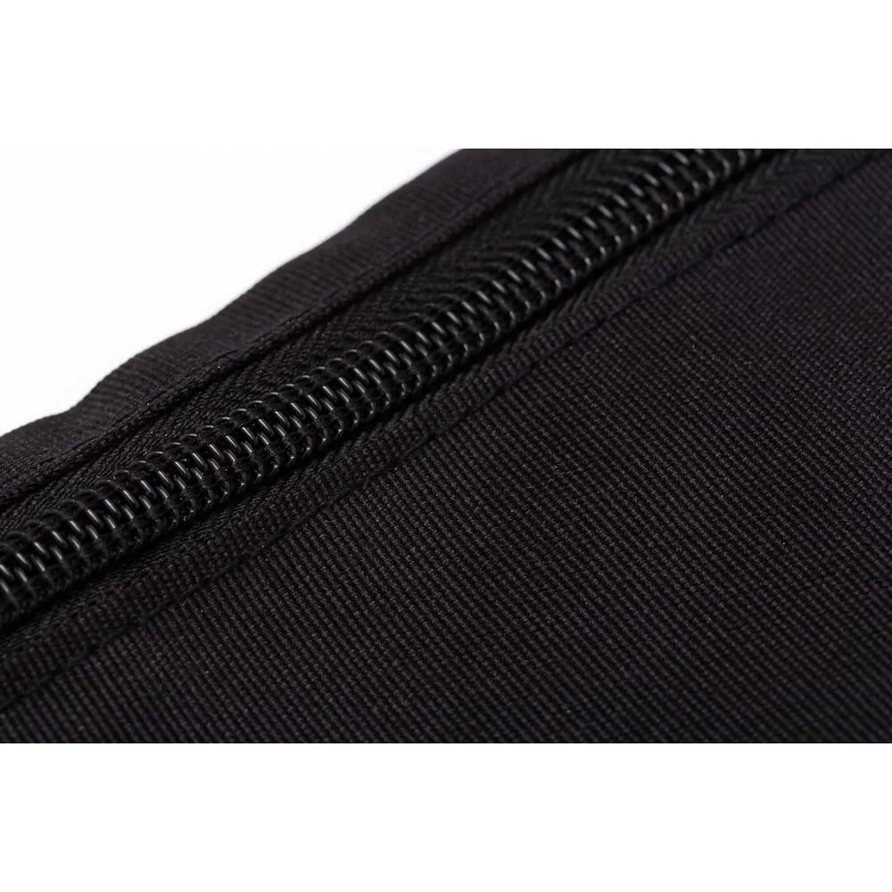 https://www.roshko.bg/media/catalog/product/cache/1/image/9df78eab33525d08d6e5fb8d27136e95/0/8/Fillikid Buggy Organizer органайзер за бебешка количка - Black 12.webp