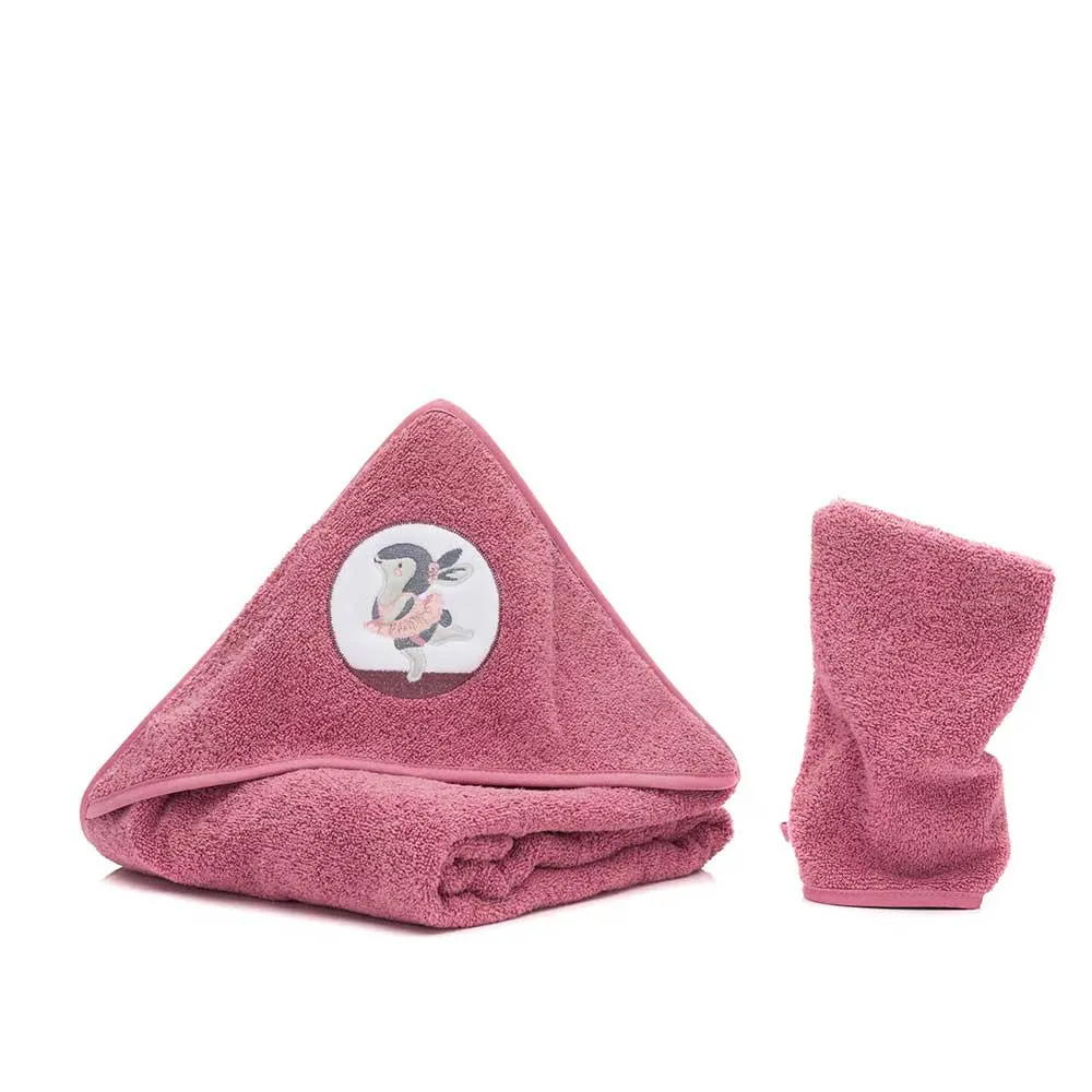 https://www.roshko.bg/media/catalog/product/cache/1/image/9df78eab33525d08d6e5fb8d27136e95/1/0/bebeshka-karpa-s-kachulka-fillikid-bunny berry.webp