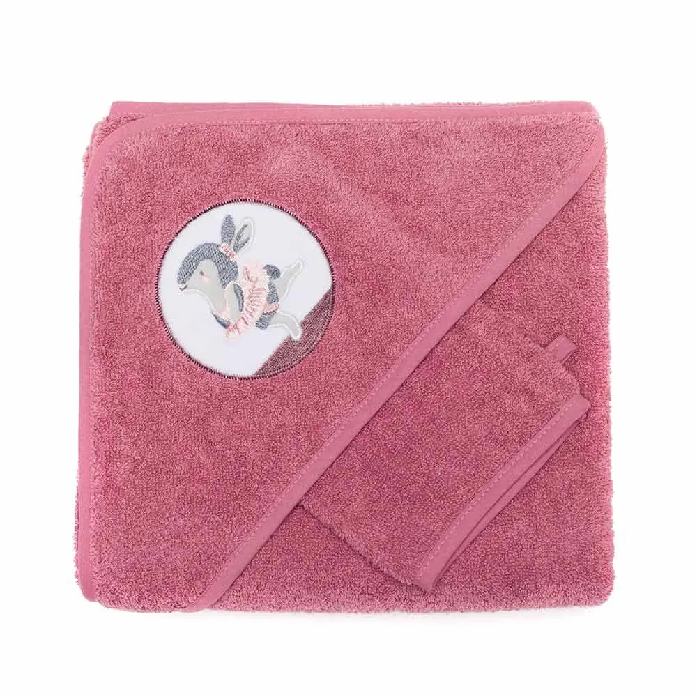 https://www.roshko.bg/media/catalog/product/cache/1/image/9df78eab33525d08d6e5fb8d27136e95/1/0/bebeshka-karpa-s-kachulka-fillikid-bunny pink 2.webp