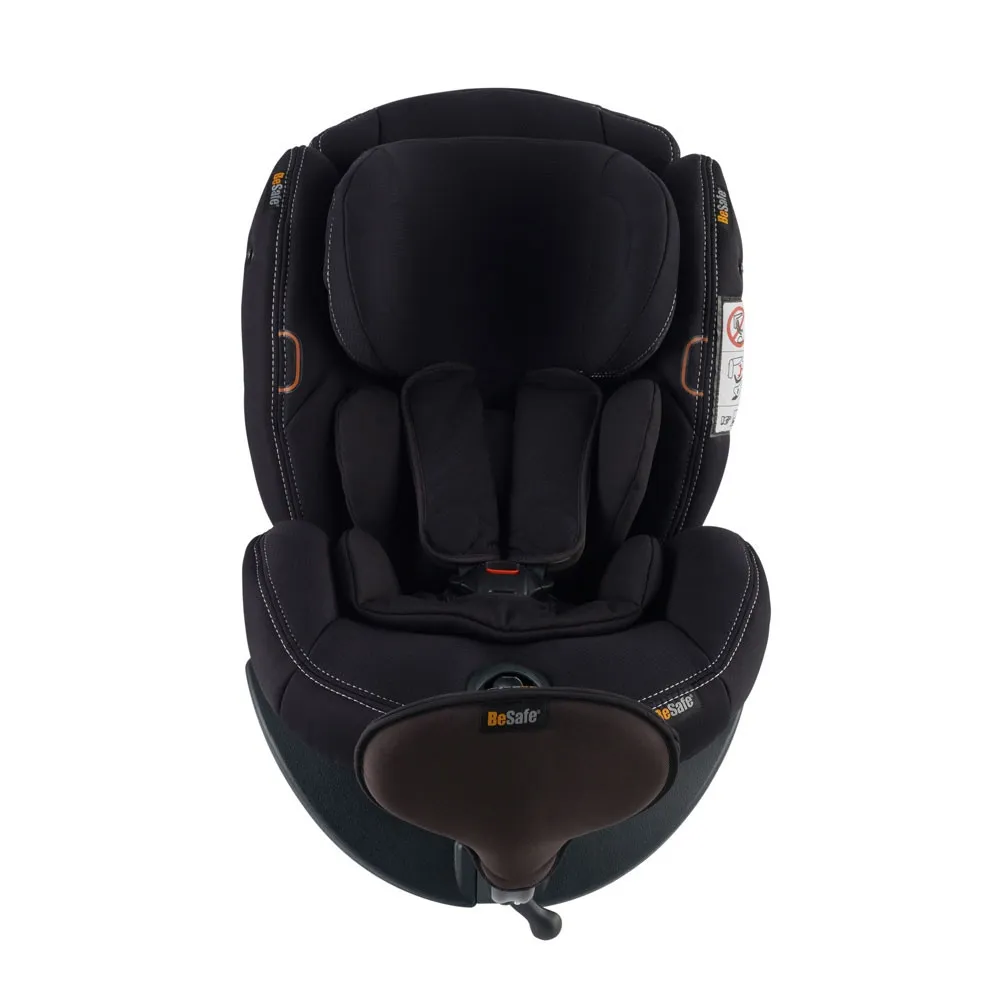 https://www.roshko.bg/media/catalog/product/cache/1/image/9df78eab33525d08d6e5fb8d27136e95/1/1/BeSafe столче за кола iZi Plus X1 50 Black Car Interior 3.webp