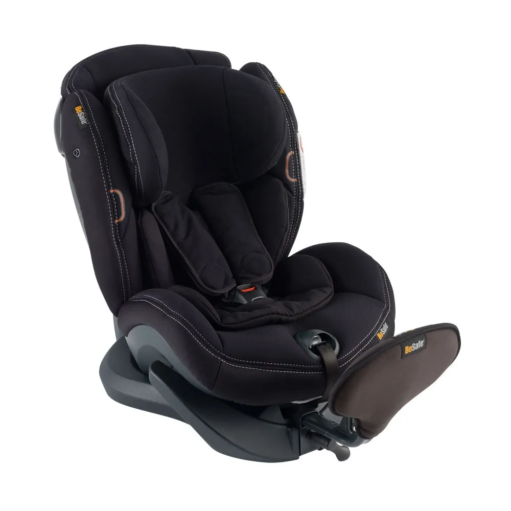 https://www.roshko.bg/media/catalog/product/cache/1/image/9df78eab33525d08d6e5fb8d27136e95/1/1/BeSafe столче за кола iZi Plus X1 50 Black Car Interior.webp