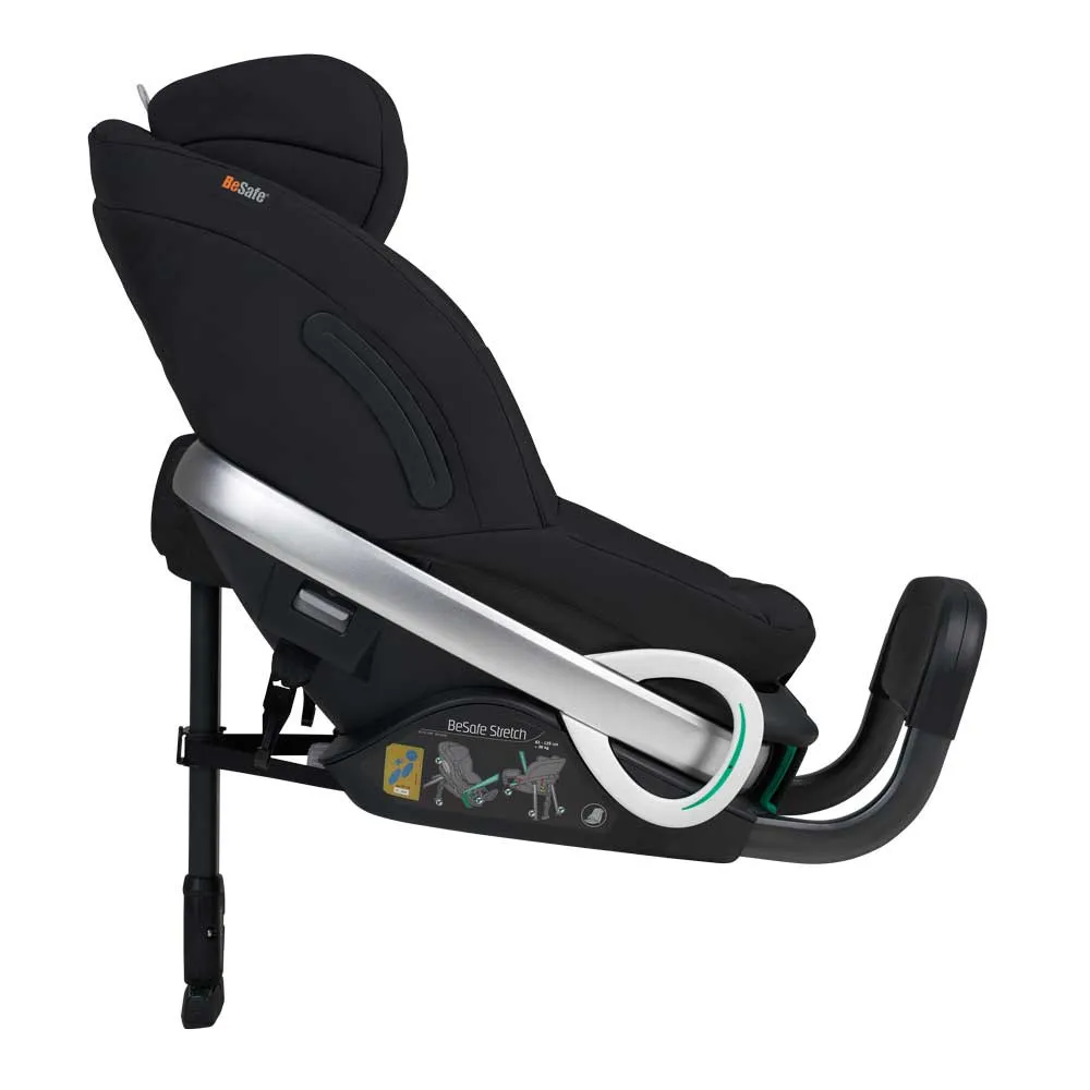 https://www.roshko.bg/media/catalog/product/cache/1/image/9df78eab33525d08d6e5fb8d27136e95/1/1/BeSafe Stretch стол за кола - Fresh Black Cab 3.webp