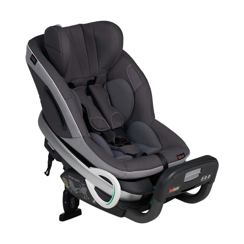 https://www.roshko.bg/media/catalog/product/cache/1/image/9df78eab33525d08d6e5fb8d27136e95/1/1/BeSafe Stretch стол за кола - Metalic Melange.webp