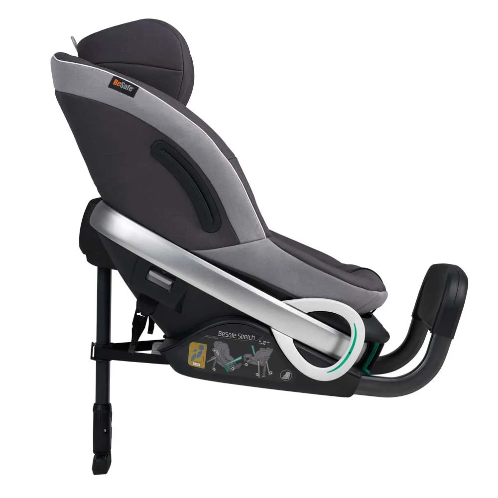 https://www.roshko.bg/media/catalog/product/cache/1/image/9df78eab33525d08d6e5fb8d27136e95/1/1/BeSafe Stretch стол за кола - Metalic Melange 3.webp