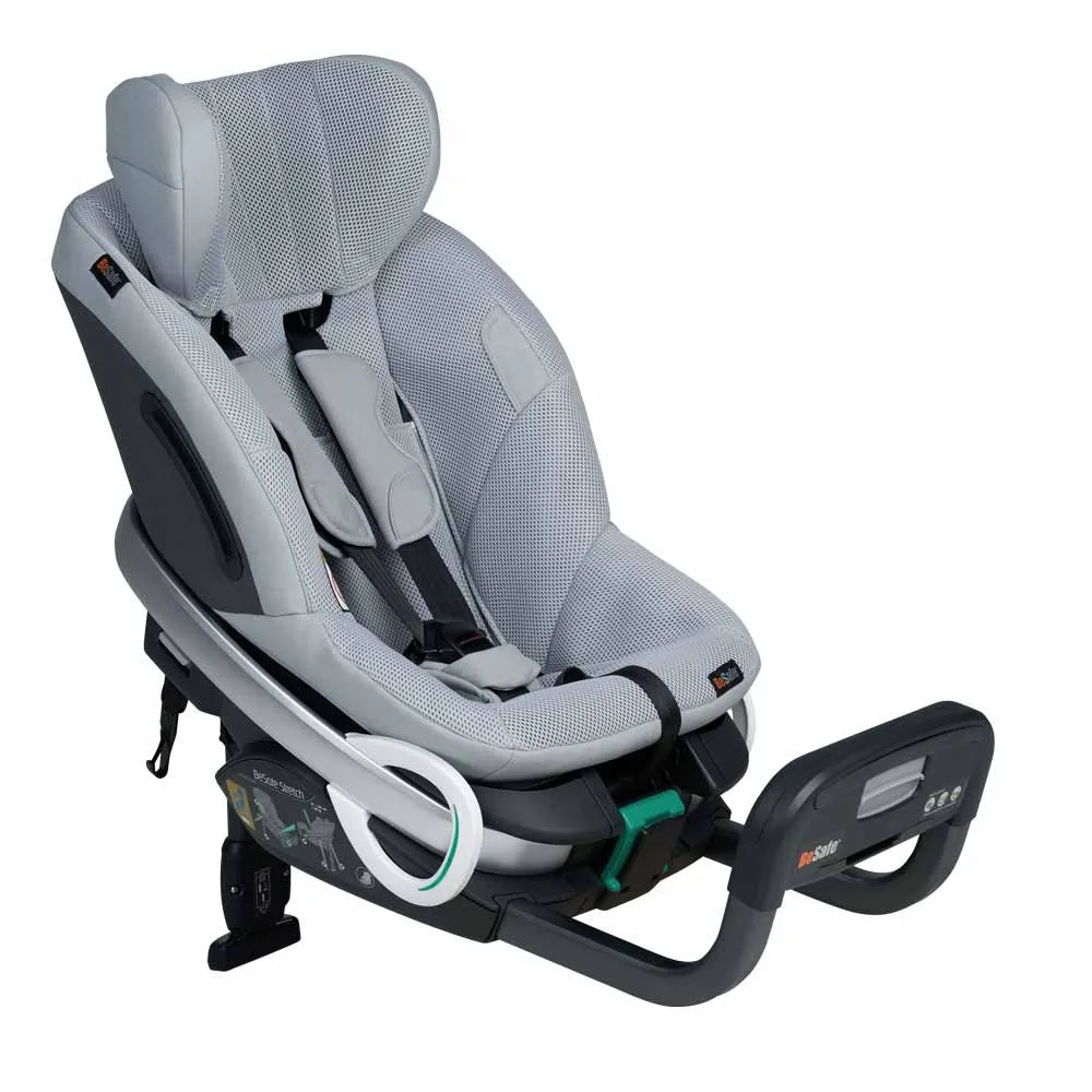 https://www.roshko.bg/media/catalog/product/cache/1/image/9df78eab33525d08d6e5fb8d27136e95/1/1/BeSafe Stretch стол за кола - Peak Mesh 2.webp