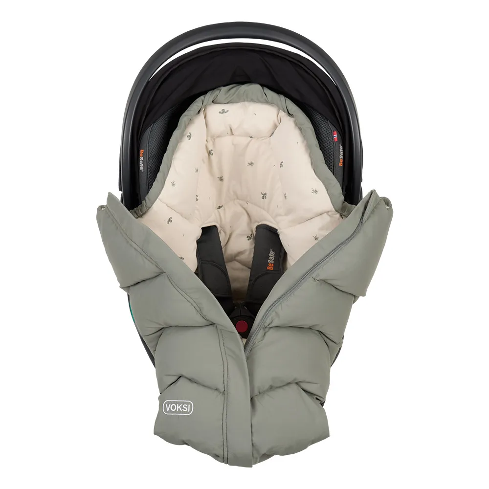 https://www.roshko.bg/media/catalog/product/cache/1/image/9df78eab33525d08d6e5fb8d27136e95/1/1/ чувалче за количка и столче за кола в едно Voksi® Move.webp