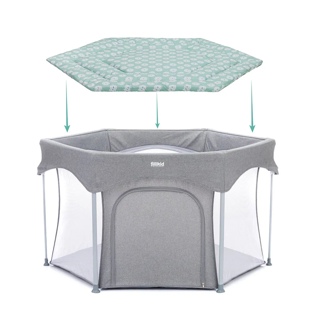https://www.roshko.bg/media/catalog/product/cache/1/image/9df78eab33525d08d6e5fb8d27136e95/1/1/Fillikid меко килимче за сгъваема кошара за игра (Ø 124 см) Jersey - Circles Mint  3.webp