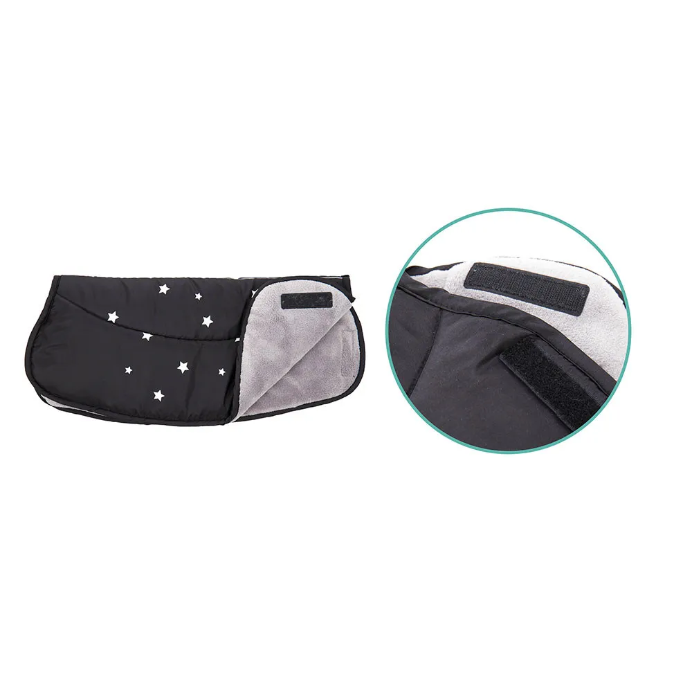 https://www.roshko.bg/media/catalog/product/cache/1/image/9df78eab33525d08d6e5fb8d27136e95/1/1/manshon-za-detska-kolichka-fuji-fillikid-black-stars 2.webp