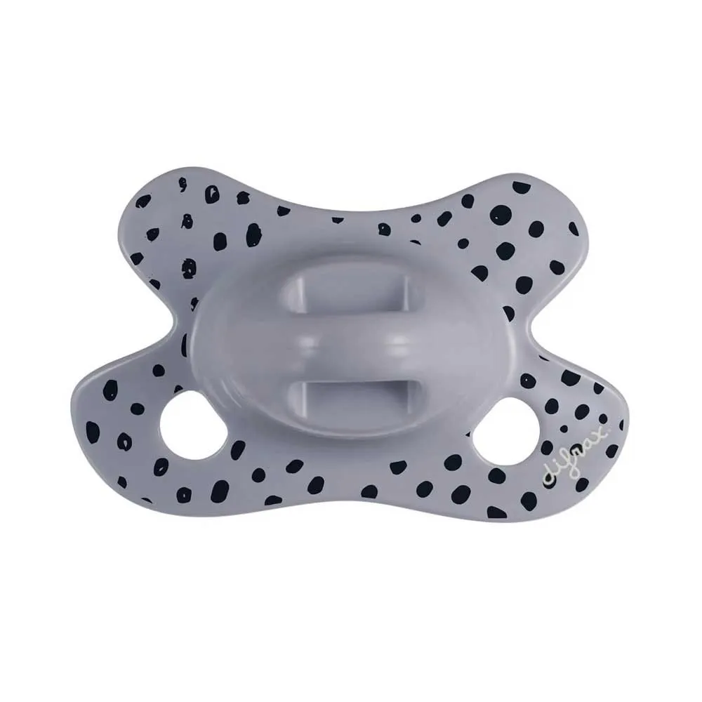 https://www.roshko.bg/media/catalog/product/cache/1/image/9df78eab33525d08d6e5fb8d27136e95/1/1/zalagalka-za-novorodeno-stone-dots.webp