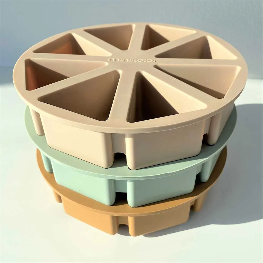 https://www.roshko.bg/media/catalog/product/cache/1/image/9df78eab33525d08d6e5fb8d27136e95/1/8/MinikOiOi Slices силиконова форма 2.webp