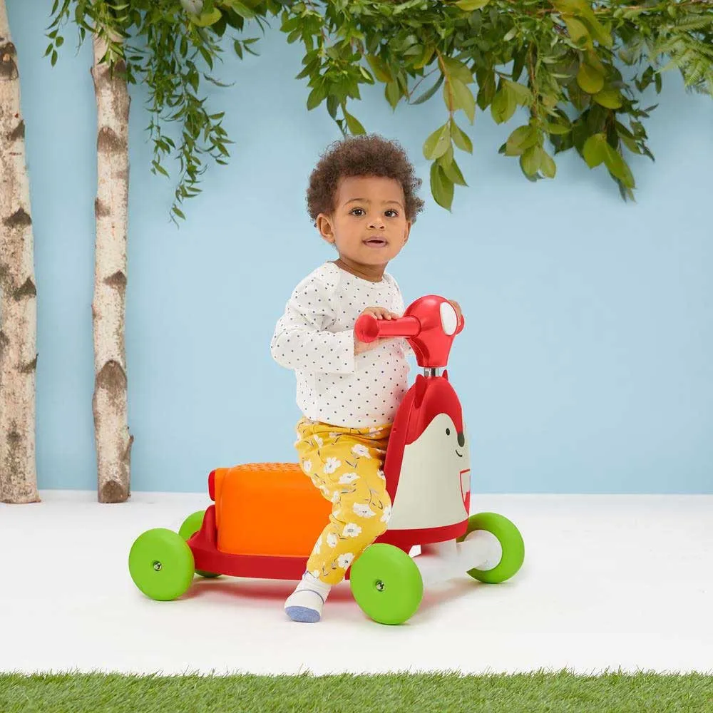 https://www.roshko.bg/media/catalog/product/cache/1/image/9df78eab33525d08d6e5fb8d27136e95/1/8/Skip Hop Ride on Toy детска четириколка 3 в 1 - лисицата Фъргюсън 4.webp