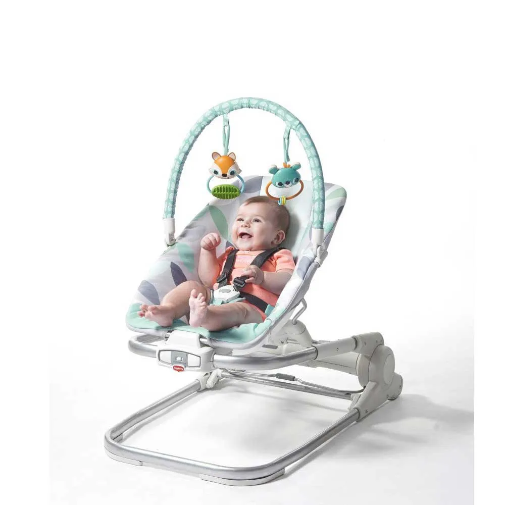 https://www.roshko.bg/media/catalog/product/cache/1/image/9df78eab33525d08d6e5fb8d27136e95/3/-/Tiny Love шезлонг 3-in-1 Close to Me Bouncer  0806 2.webp