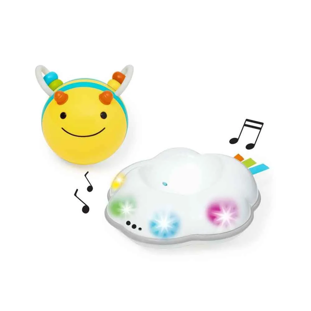 https://www.roshko.bg/media/catalog/product/cache/1/image/9df78eab33525d08d6e5fb8d27136e95/3/0/Skip Hop Explore & More Follow-Bee Crawl Toy интрактивна играчка за пълзене 3.webp