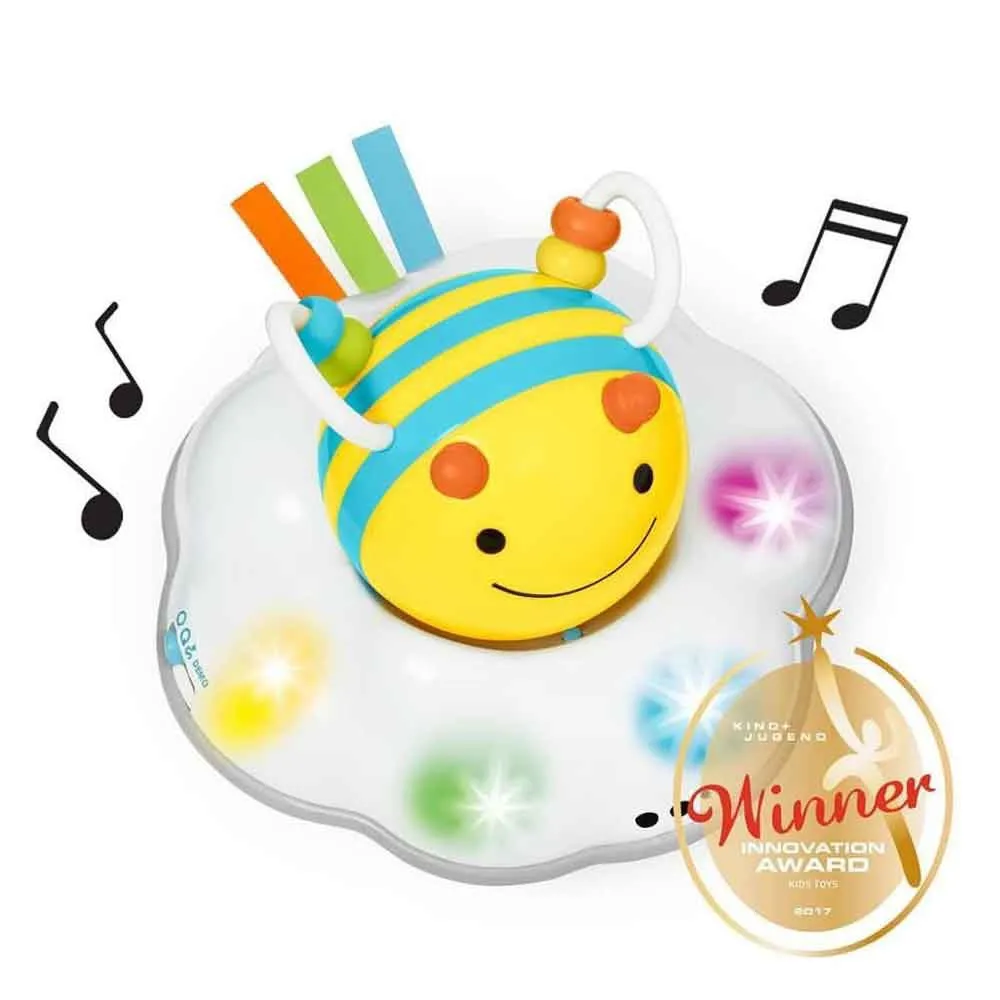 https://www.roshko.bg/media/catalog/product/cache/1/image/9df78eab33525d08d6e5fb8d27136e95/3/0/Skip Hop Explore & More Follow-Bee Crawl Toy интрактивна играчка за пълзене 2.webp
