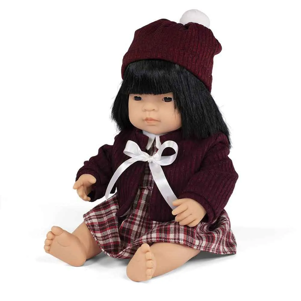 https://www.roshko.bg/media/catalog/product/cache/1/image/9df78eab33525d08d6e5fb8d27136e95/3/1/Miniland Baby кукла с рокля и шапка - 38 см 2.webp