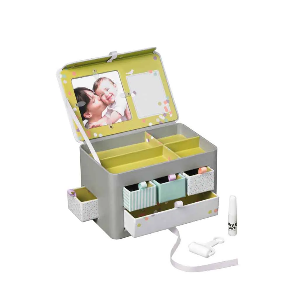 https://www.roshko.bg/media/catalog/product/cache/1/image/9df78eab33525d08d6e5fb8d27136e95/3/4/ за спомени с чекмедженца Baby Art  BA-00019.webp