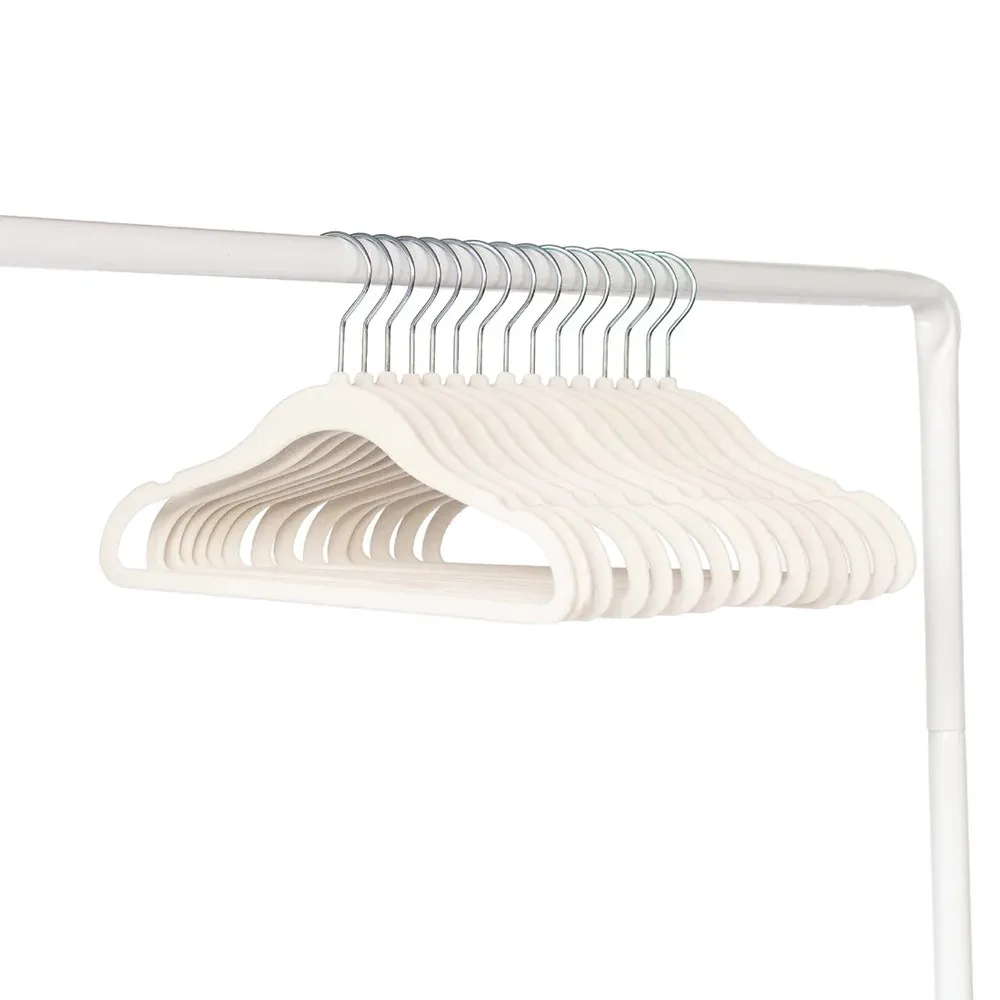 https://www.roshko.bg/media/catalog/product/cache/1/image/9df78eab33525d08d6e5fb8d27136e95/3/s/zakachalki-za-detski-drehi-3sprouts-cream 2.webp