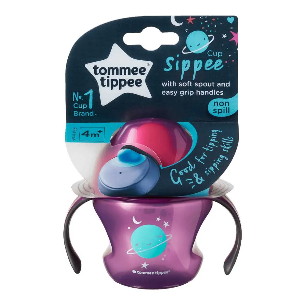 https://www.roshko.bg/media/catalog/product/cache/1/image/9df78eab33525d08d6e5fb8d27136e95/4/4/Tommee Tippee First Sippee Cup (4м+) чаша с накрайник и дръжки - girl .webp