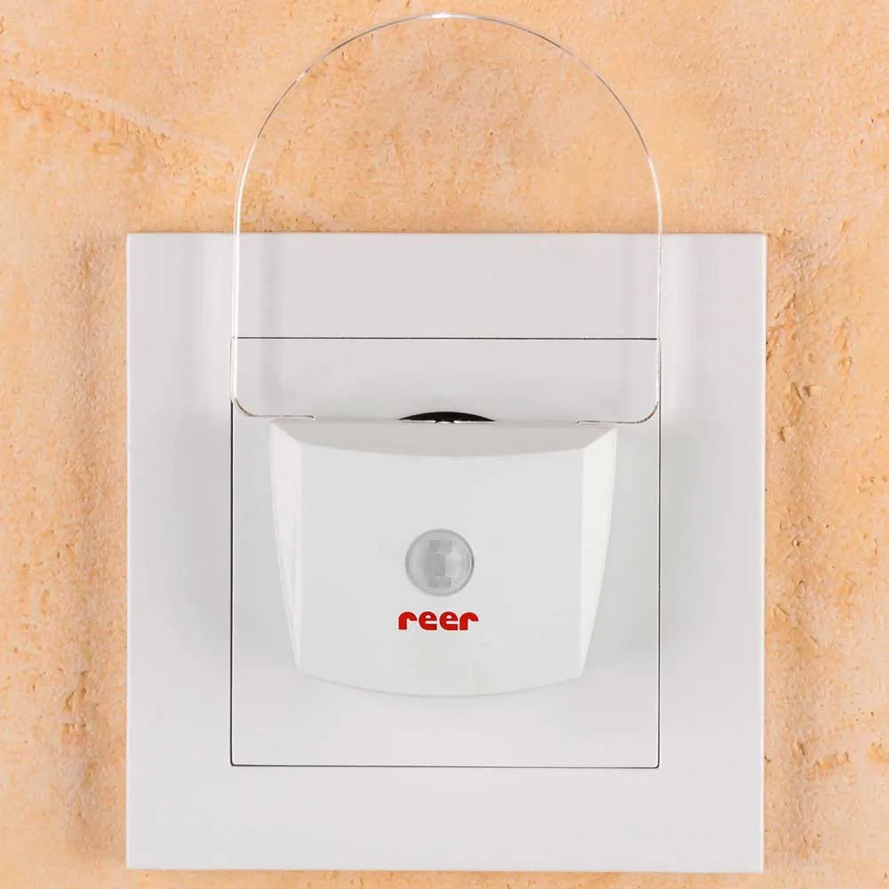 https://www.roshko.bg/media/catalog/product/cache/1/image/9df78eab33525d08d6e5fb8d27136e95/5/0/Reer нощна лампа със сензор и бяло светене LED night light with sensor 5061 3.webp