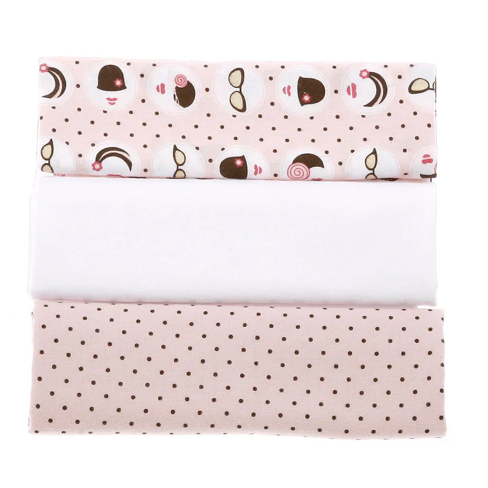 https://www.roshko.bg/media/catalog/product/cache/1/image/9df78eab33525d08d6e5fb8d27136e95/5/5/Motherhood Бархетни пелени за многократна употреба Retro Girl.webp