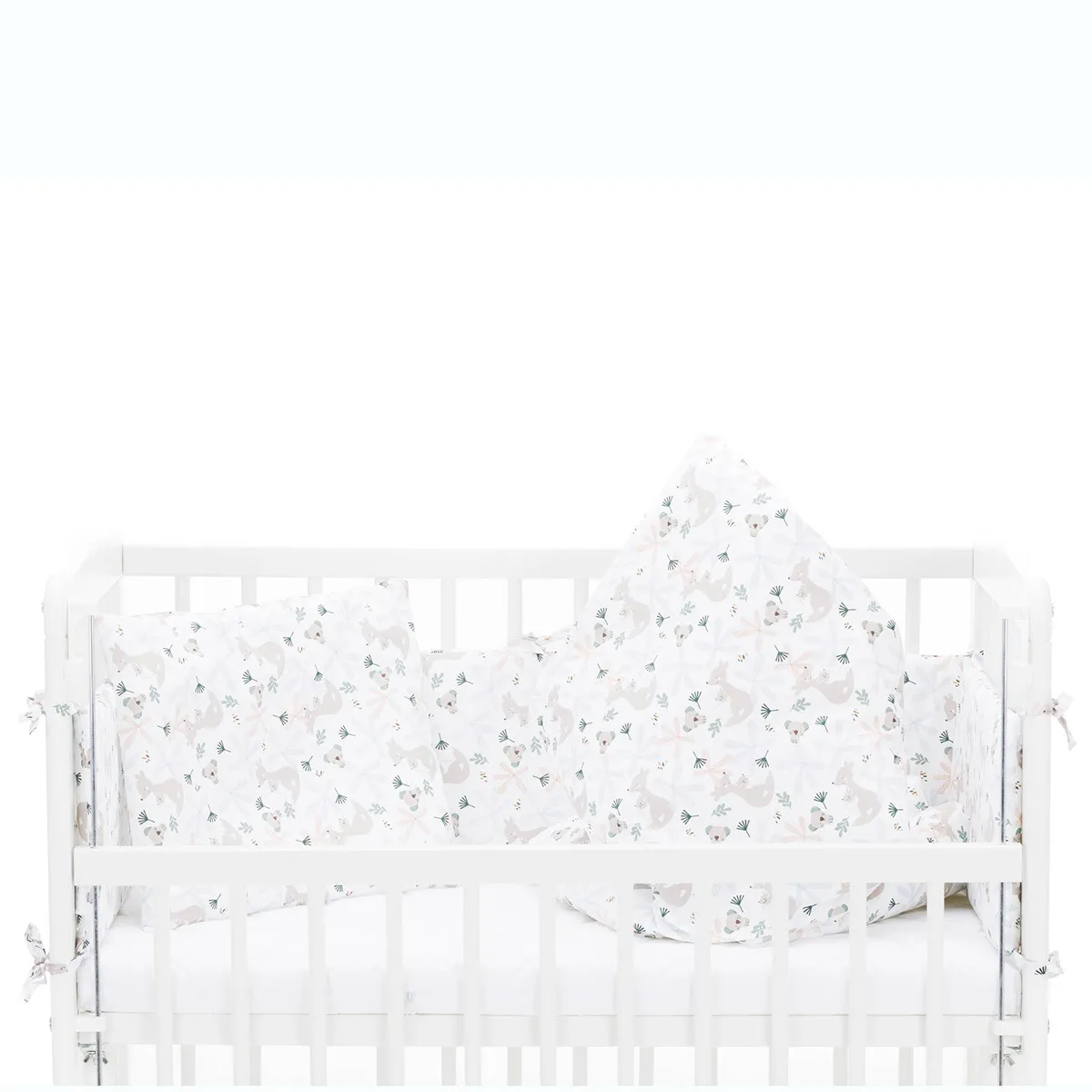 https://www.roshko.bg/media/catalog/product/cache/1/image/9df78eab33525d08d6e5fb8d27136e95/6/8/Fillikid Luxe спален комплект за кошара Nino 4 части - Kangaroo.webp