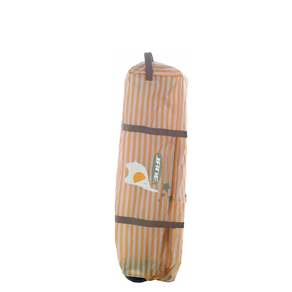 https://www.roshko.bg/media/catalog/product/cache/1/image/9df78eab33525d08d6e5fb8d27136e95/6/8/Jane Кошара на две нива с играчки S39 2017.webp
