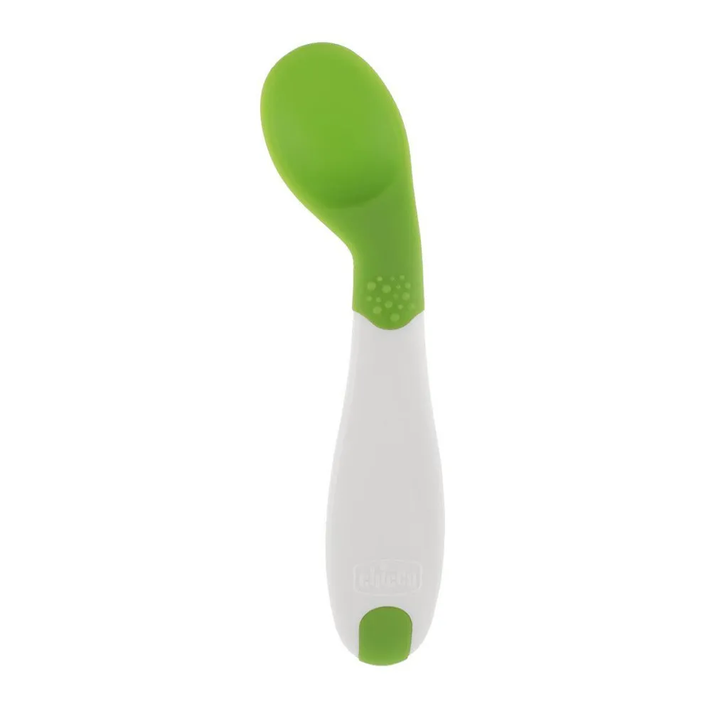 https://www.roshko.bg/media/catalog/product/cache/1/image/9df78eab33525d08d6e5fb8d27136e95/6/8/Chicco Комплект за хранене 6 м+.webp