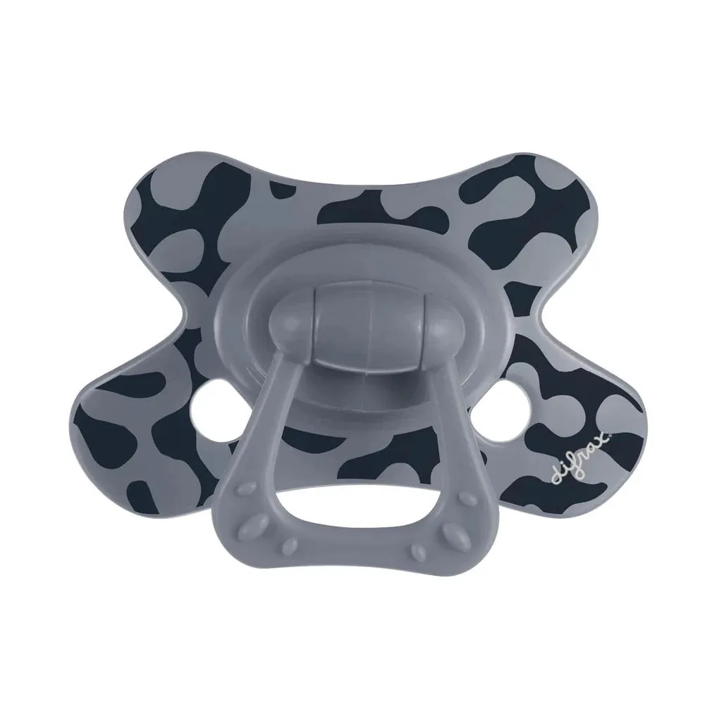 https://www.roshko.bg/media/catalog/product/cache/1/image/9df78eab33525d08d6e5fb8d27136e95/8/0/Difrax Pacifier Natural бебешка залъгалка 20+ м.webp